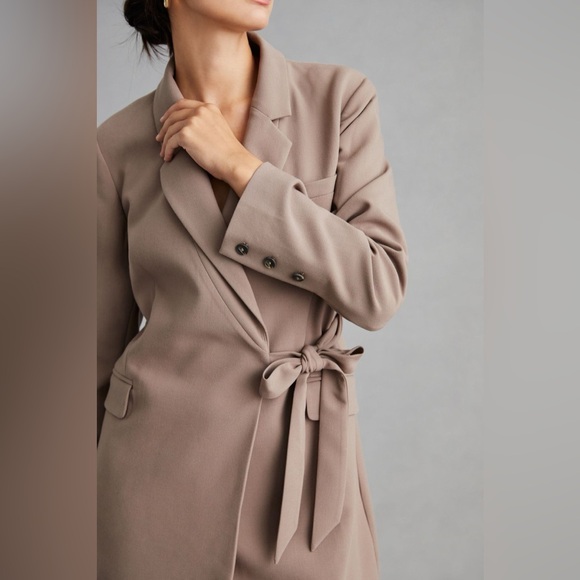 🍂By Anthropologie Tie-Waist Blazer Mini Dress in Taupe Size 10, NWT✨ - Picture 5 of 7